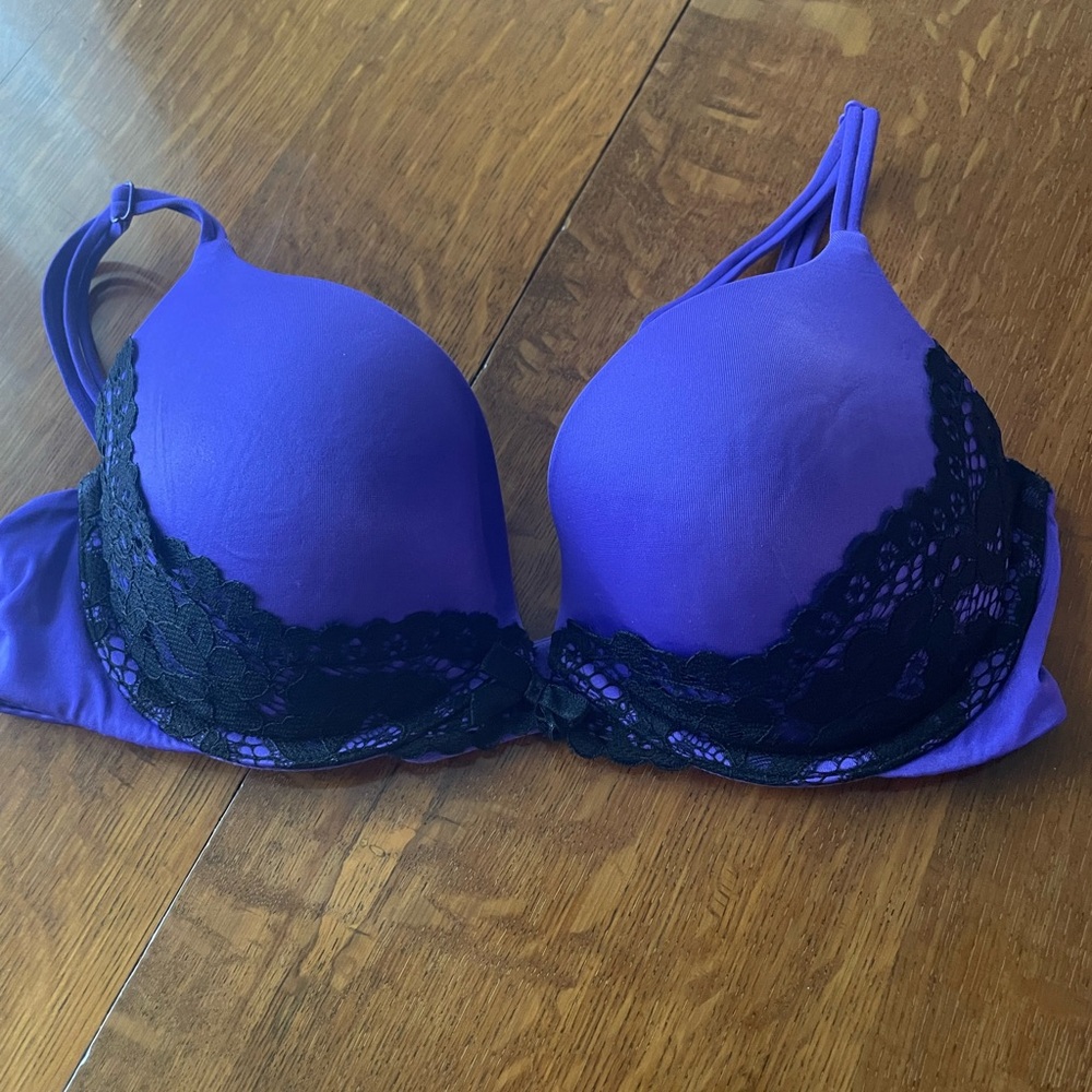 Victoria's Secret VERY SEXY Push-Up Bra 34C